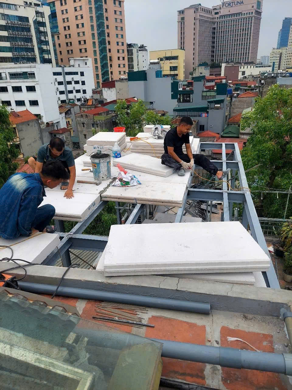 Gia cố cột dầm bê tông cốt thép thi công sửa chữa nhà trọn gói